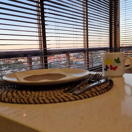 Apartment Cosy In The Heart Of Nueva Andalucia